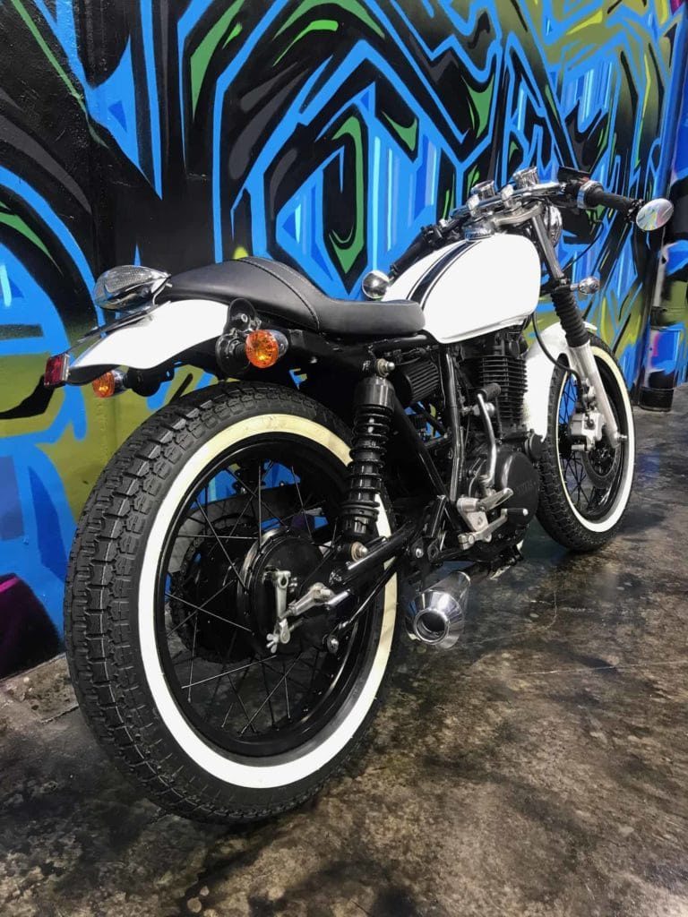 yamaha sr400 custom parts